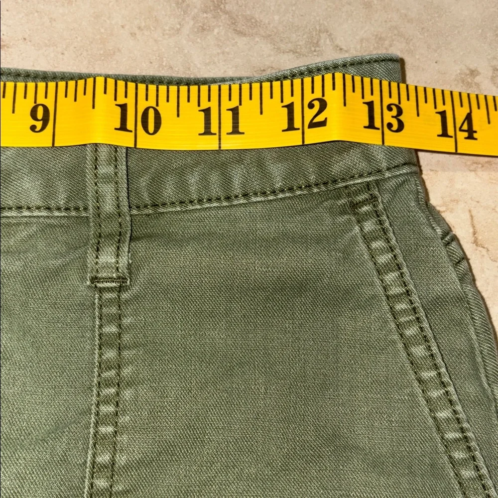 J. Crew Dark Green Mini Skirt Women’s Size 0. LNWOT